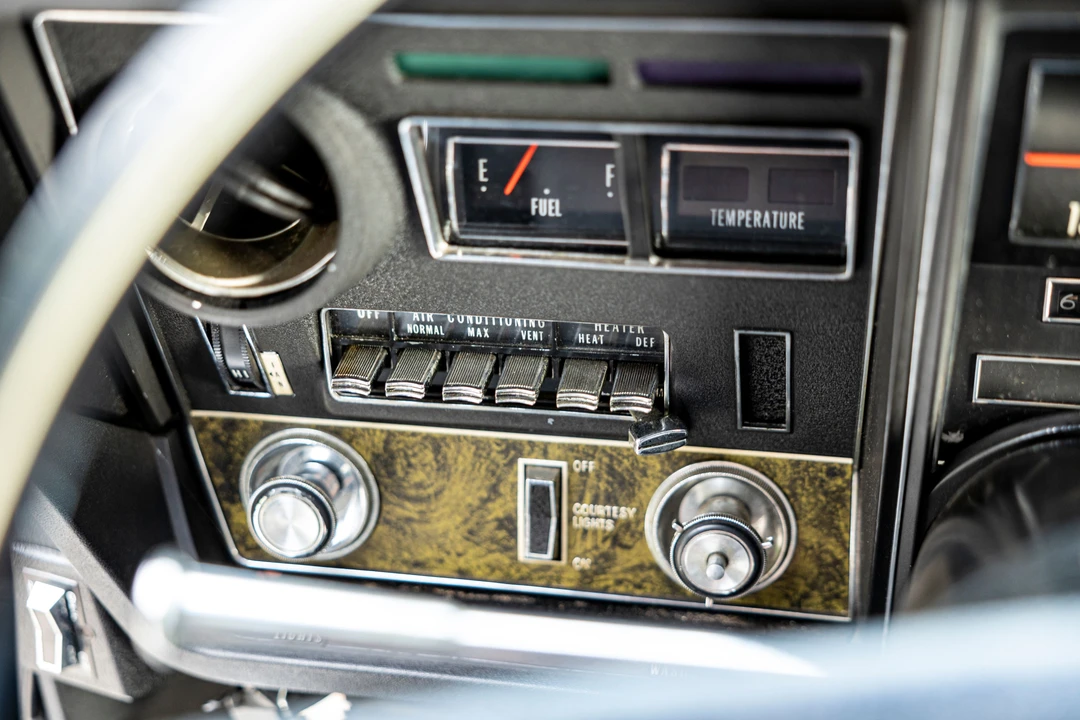 1970 Oldsmobile Toronado - Image 25 of 26