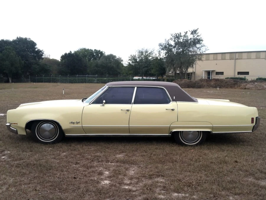 1970 Oldsmobile 98 - Image 2 of 12
