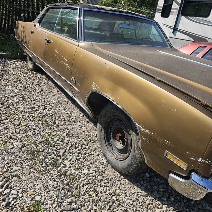 1970 Oldsmobile 98 - Image 2 of 9