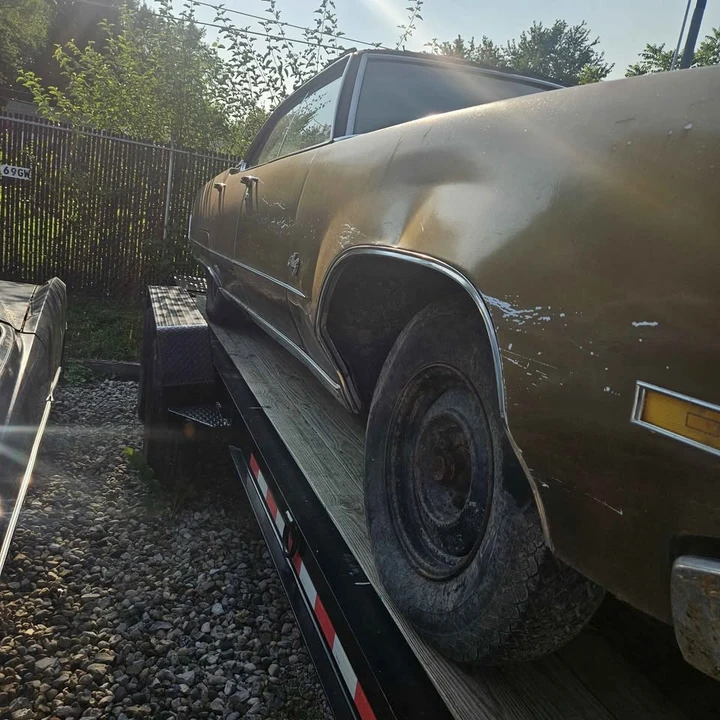 1970 Oldsmobile 98 - Image 7 of 9