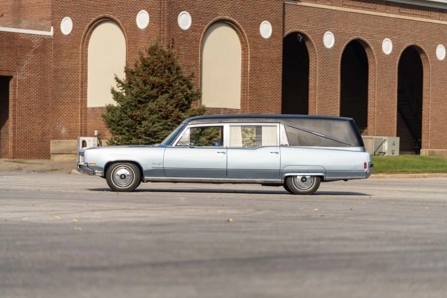 1970 Oldsmobile 98 - Image 2 of 16