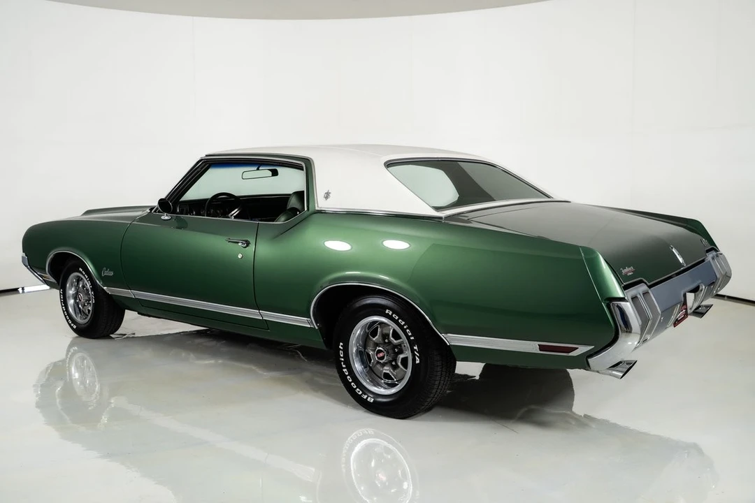 1970 Oldsmobile Cutlass 3rd Gen - Image 11 of 31