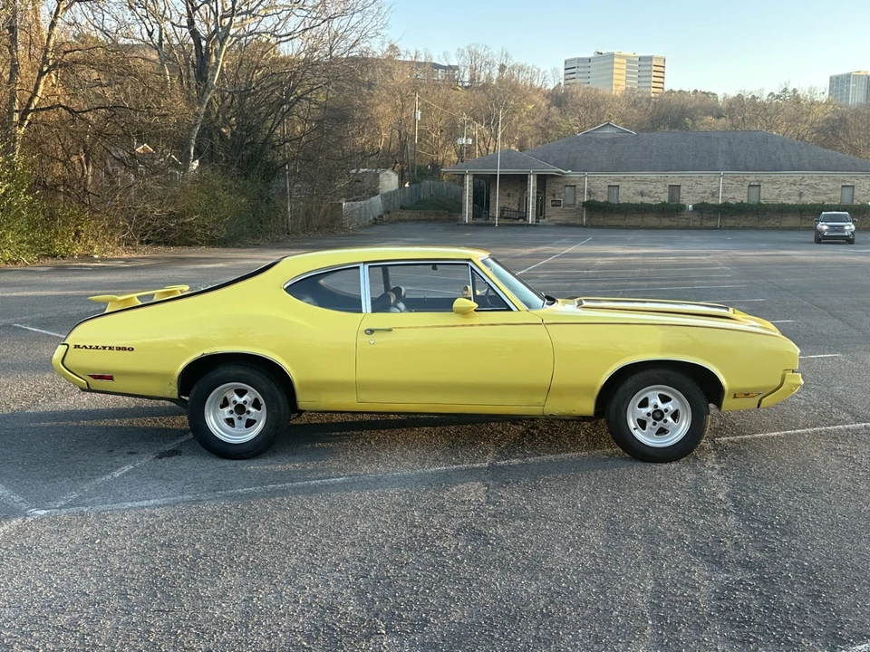 1970 Oldsmobile Cutlass 3rd Gen - Image 4 of 21