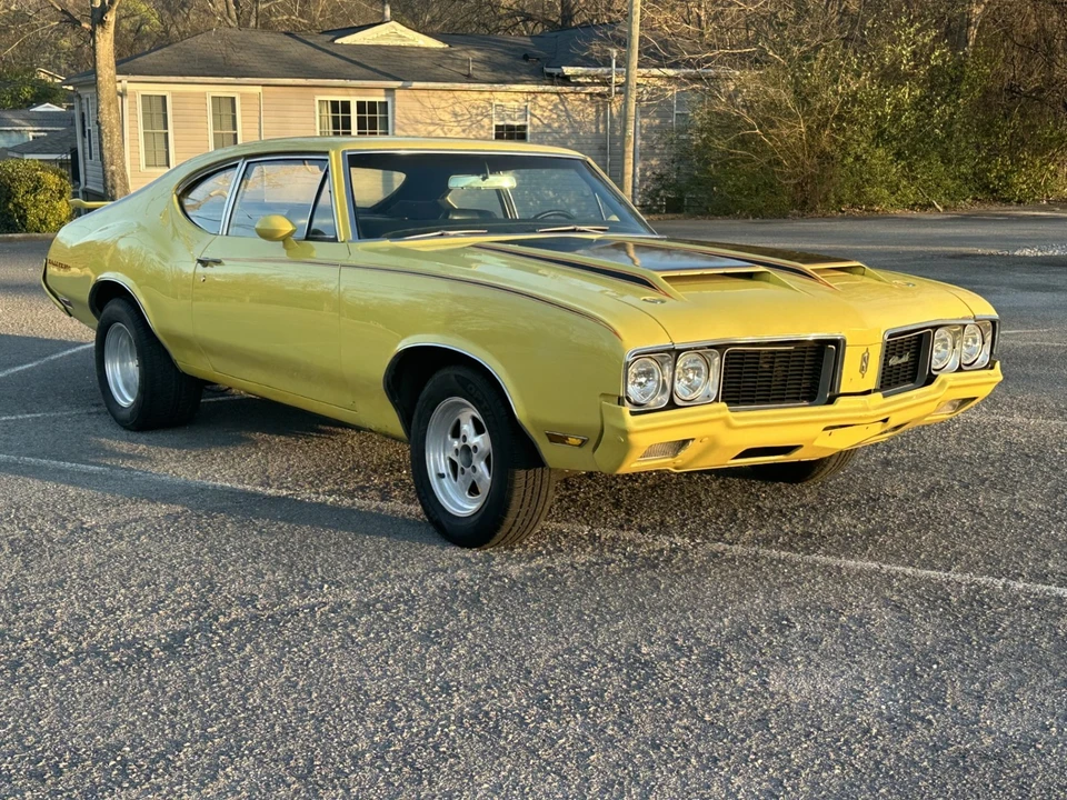 1970 Oldsmobile Cutlass 3rd Gen - Image 3 of 21