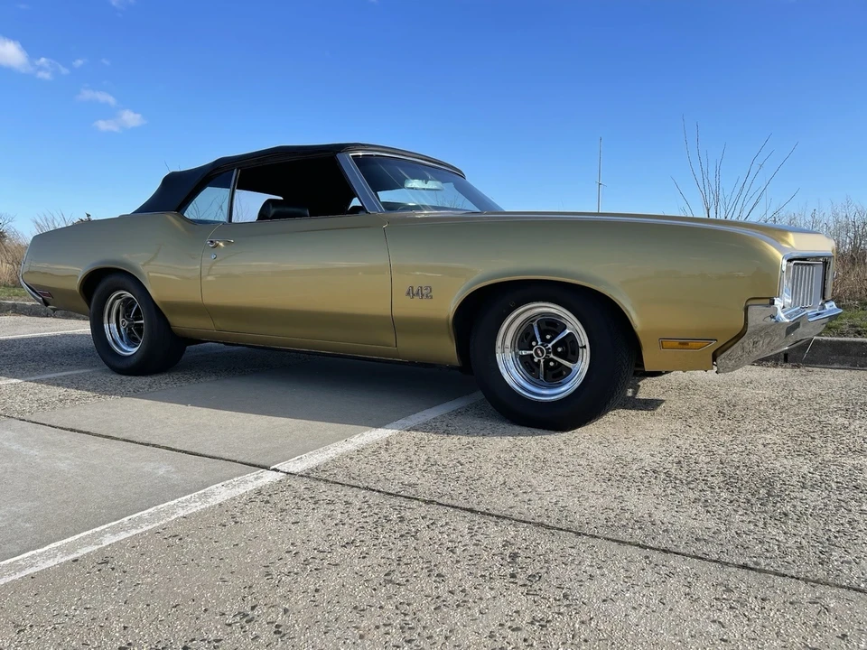 1970 Oldsmobile Cutlass 3rd Gen - Image 3 of 21