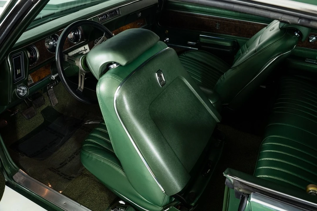 1970 Oldsmobile Cutlass 3rd Gen - Image 25 of 31