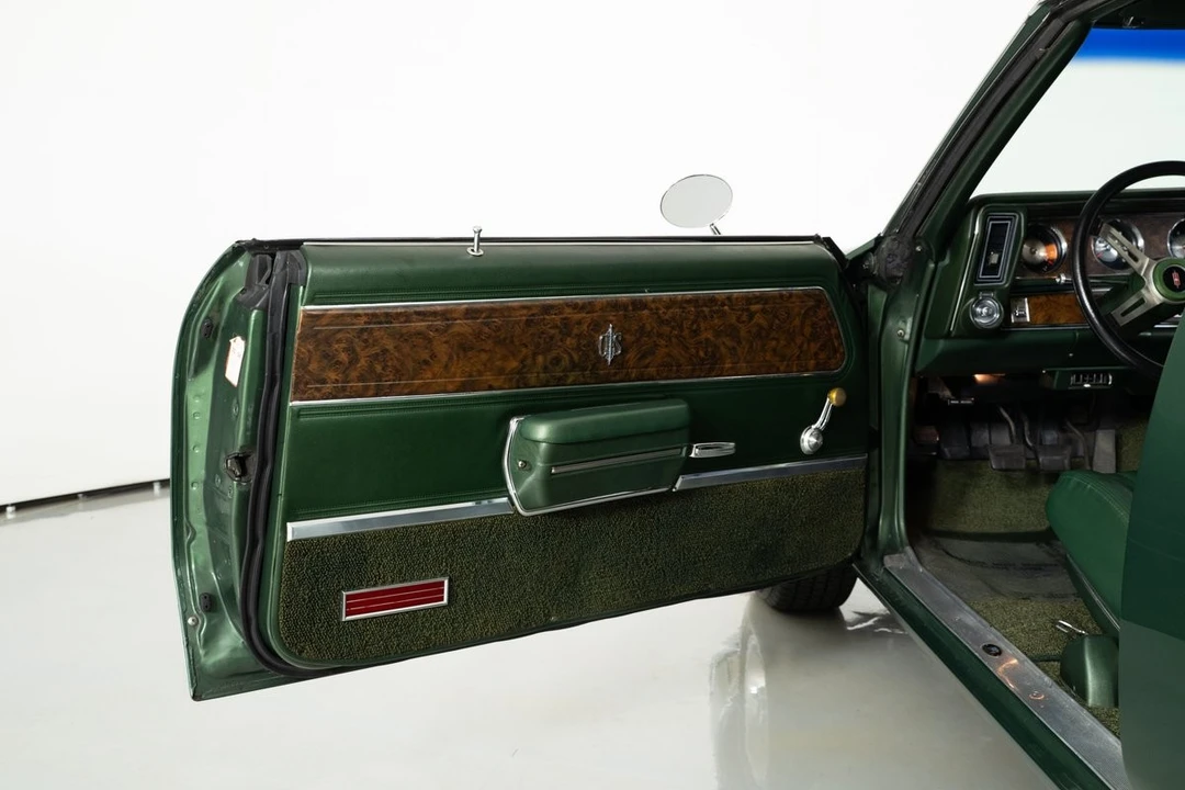 1970 Oldsmobile Cutlass 3rd Gen - Image 20 of 31