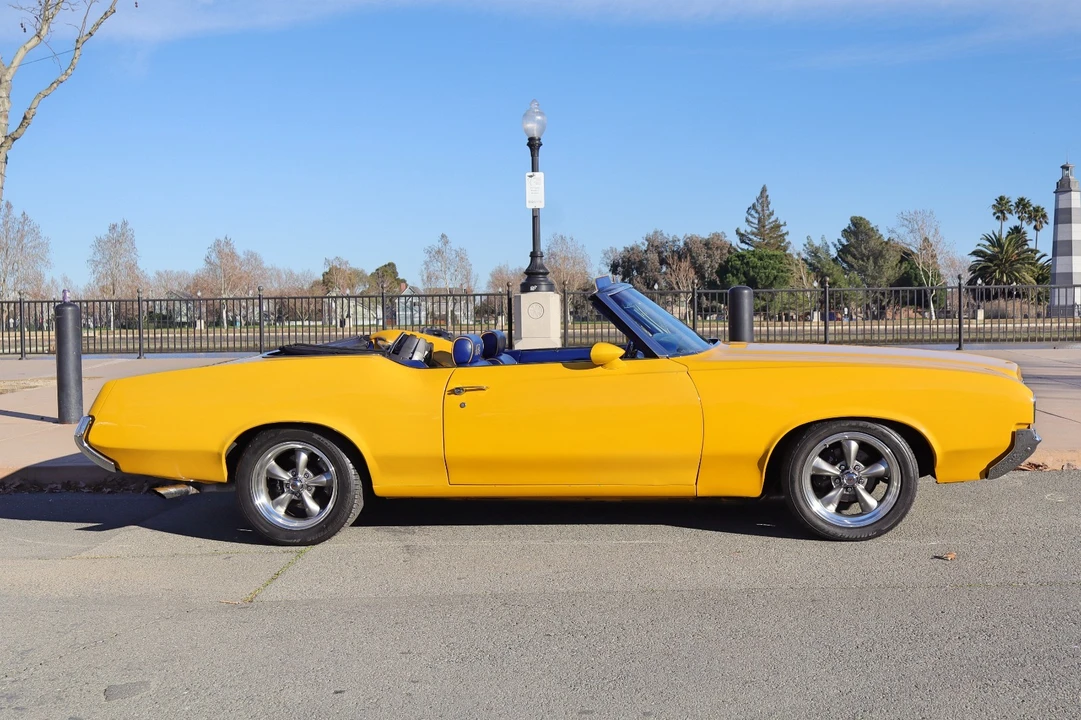 1970 Oldsmobile Cutlass 3rd Gen - Image 2 of 21