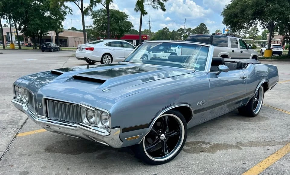 1970 Oldsmobile Cutlass 3rd Gen - Image 5 of 10