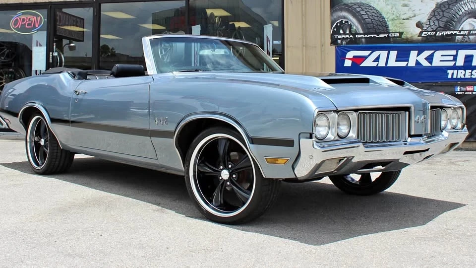 1970 Oldsmobile Cutlass 3rd Gen - Image 2 of 10
