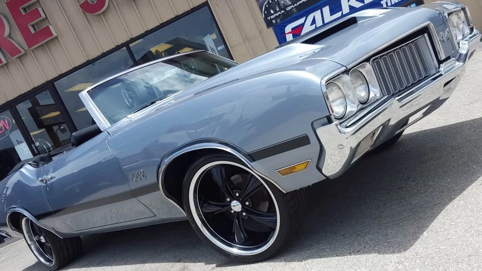 1970 Oldsmobile Cutlass 3rd Gen - Image 9 of 10