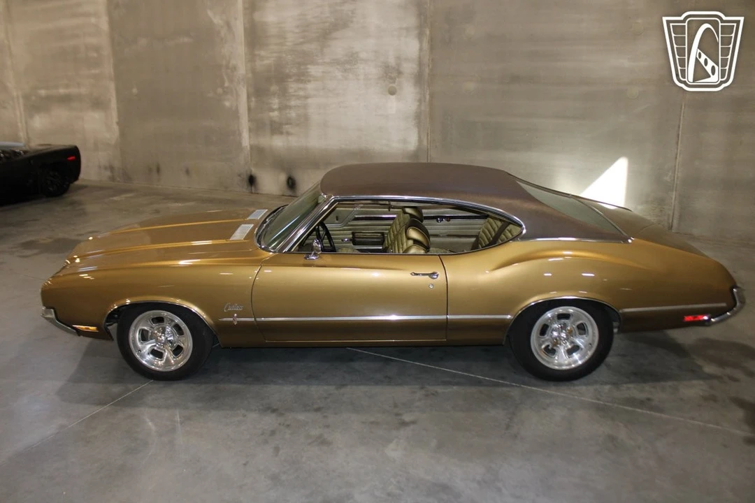 1970 Oldsmobile Cutlass 3rd Gen - Image 10 of 12