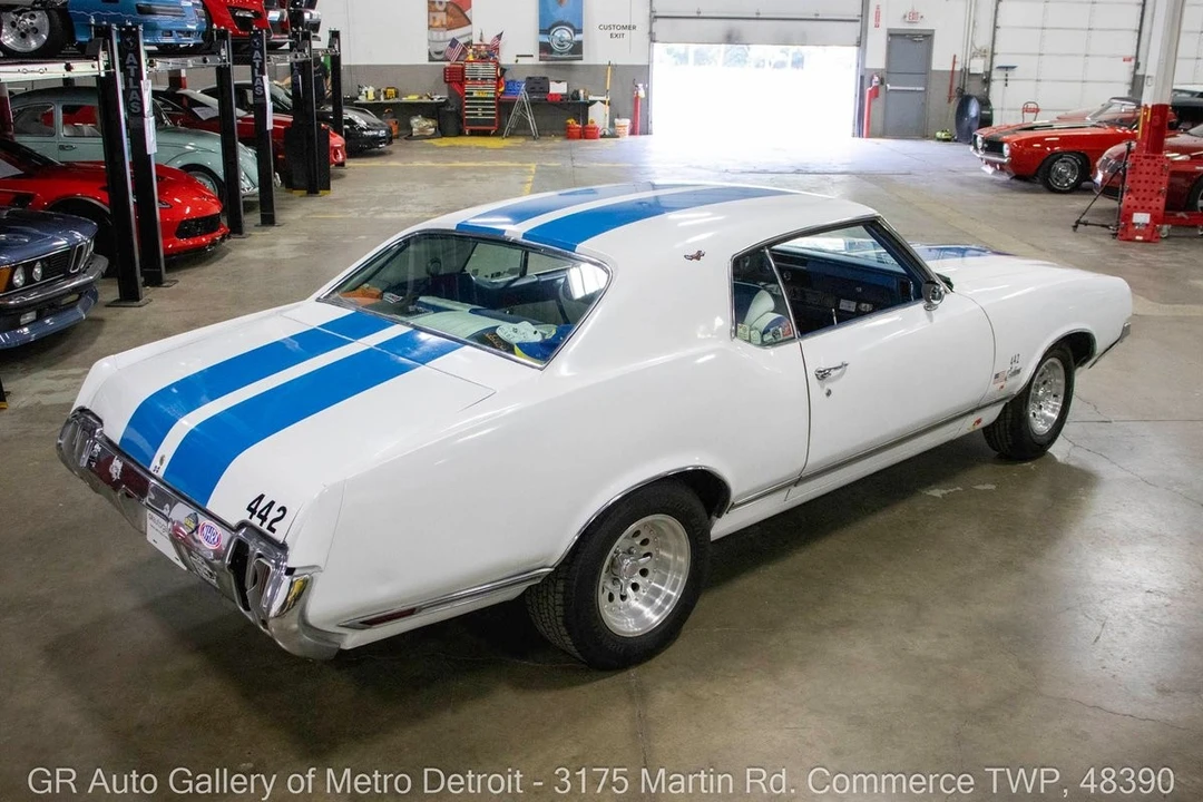 1970 Oldsmobile Cutlass 3rd Gen - Image 7 of 12