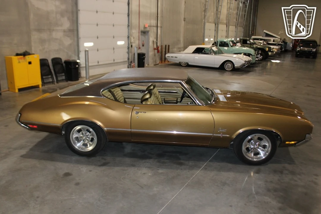 1970 Oldsmobile Cutlass 3rd Gen - Image 13 of 21