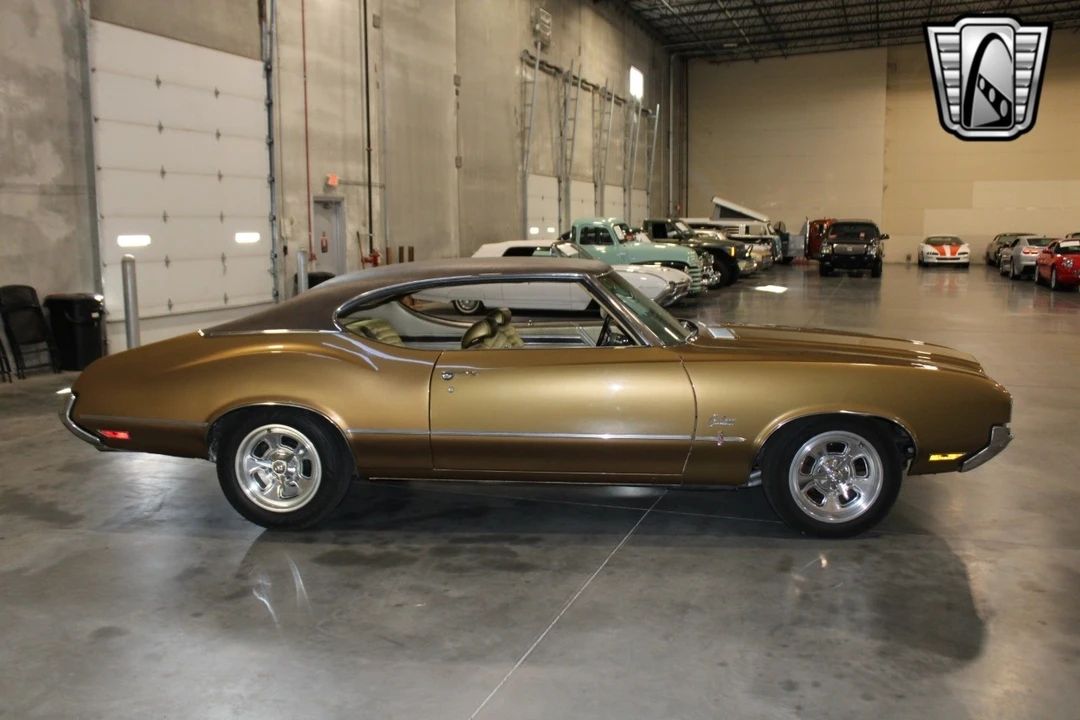 1970 Oldsmobile Cutlass 3rd Gen - Image 8 of 12
