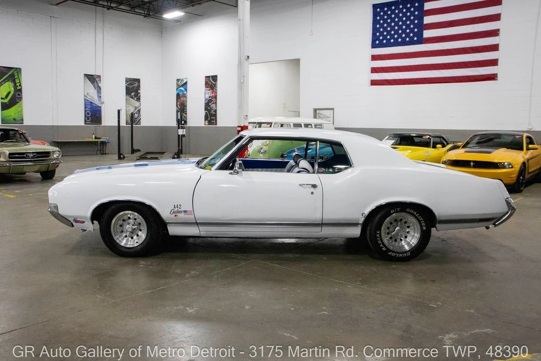 1970 Oldsmobile Cutlass 3rd Gen - Image 3 of 12