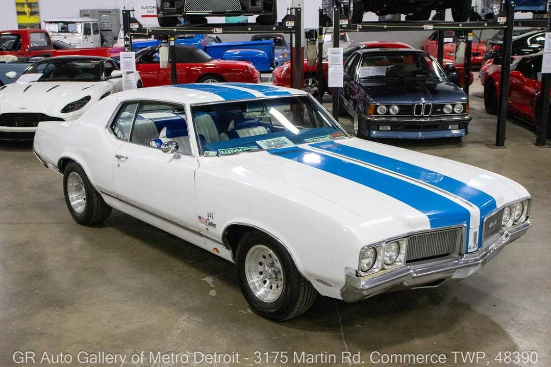 1970 Oldsmobile Cutlass 3rd Gen - Image 9 of 12