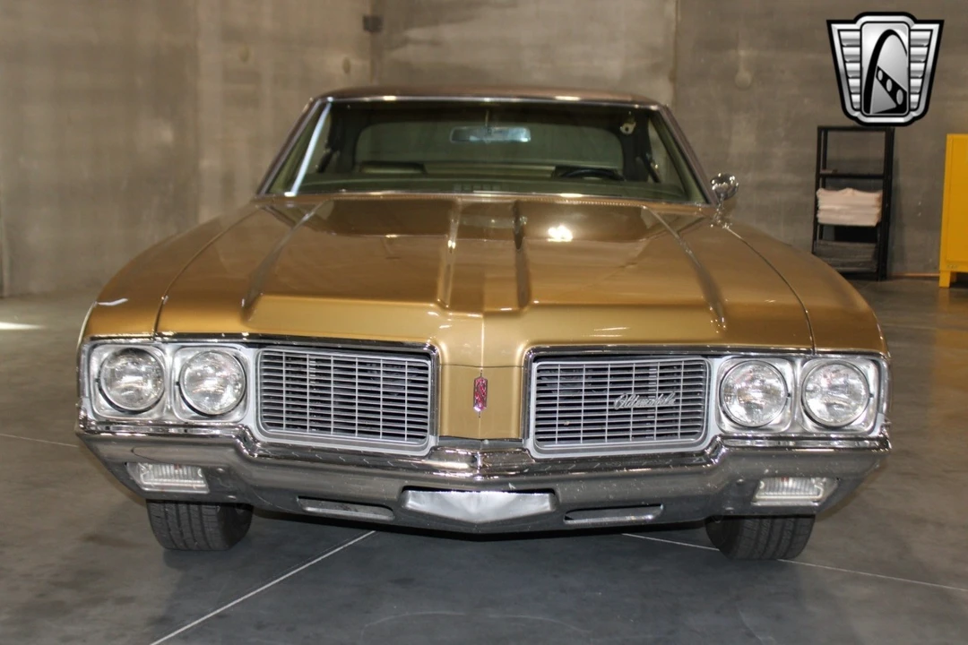 1970 Oldsmobile Cutlass 3rd Gen - Image 9 of 12