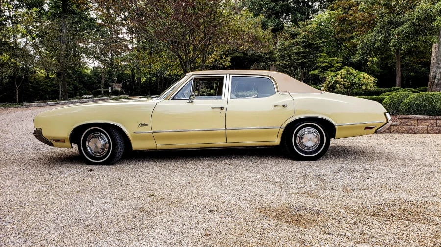 1970 Oldsmobile Cutlass 3rd Gen - Image 2 of 20