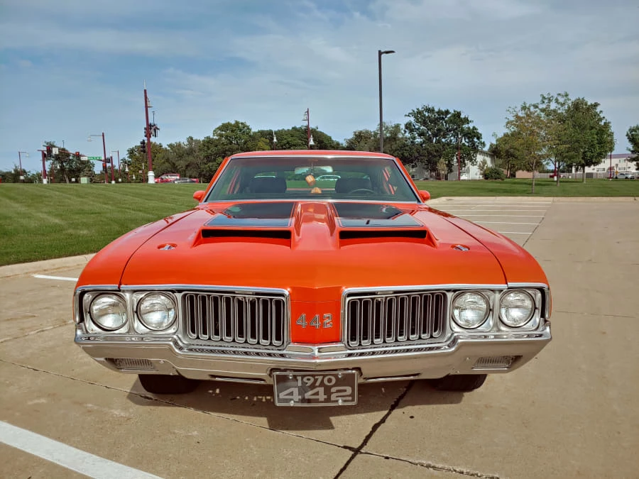 1970 Oldsmobile Cutlass 3rd Gen - Image 8 of 12