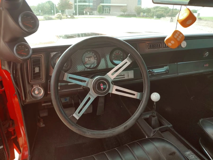 1970 Oldsmobile Cutlass 3rd Gen - Image 4 of 12