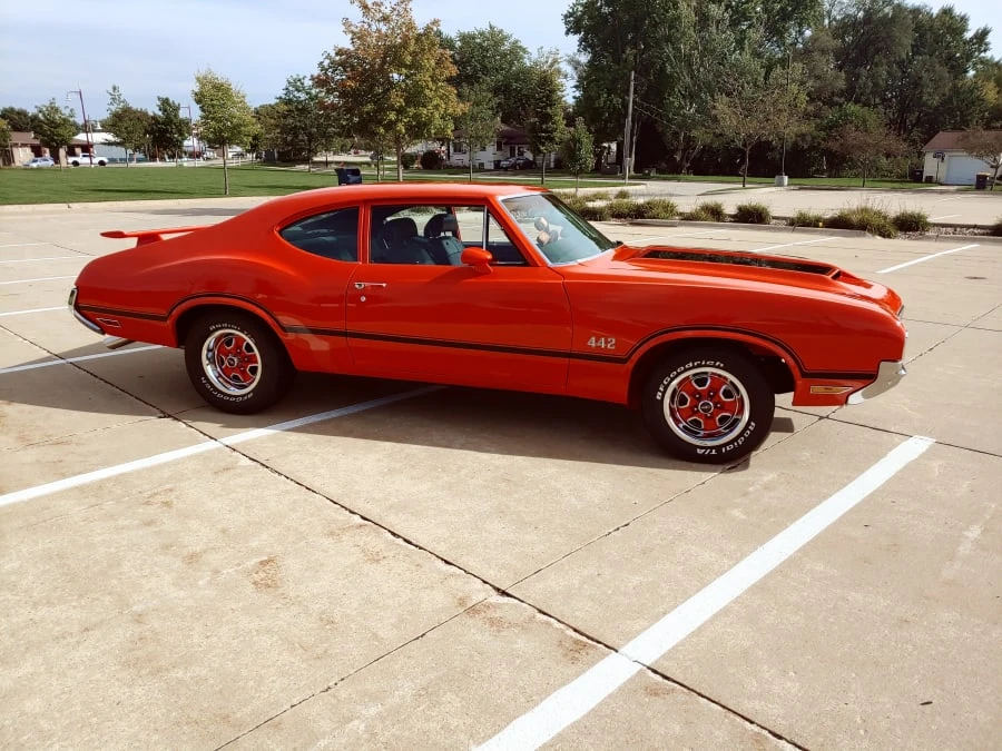 1970 Oldsmobile Cutlass 3rd Gen - Image 11 of 12