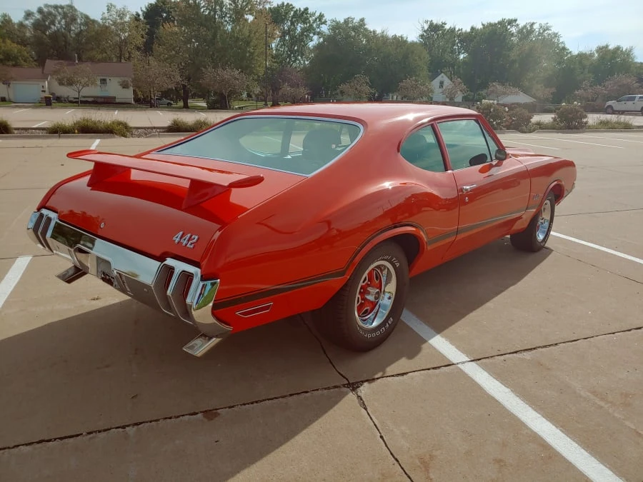 1970 Oldsmobile Cutlass 3rd Gen - Image 10 of 12
