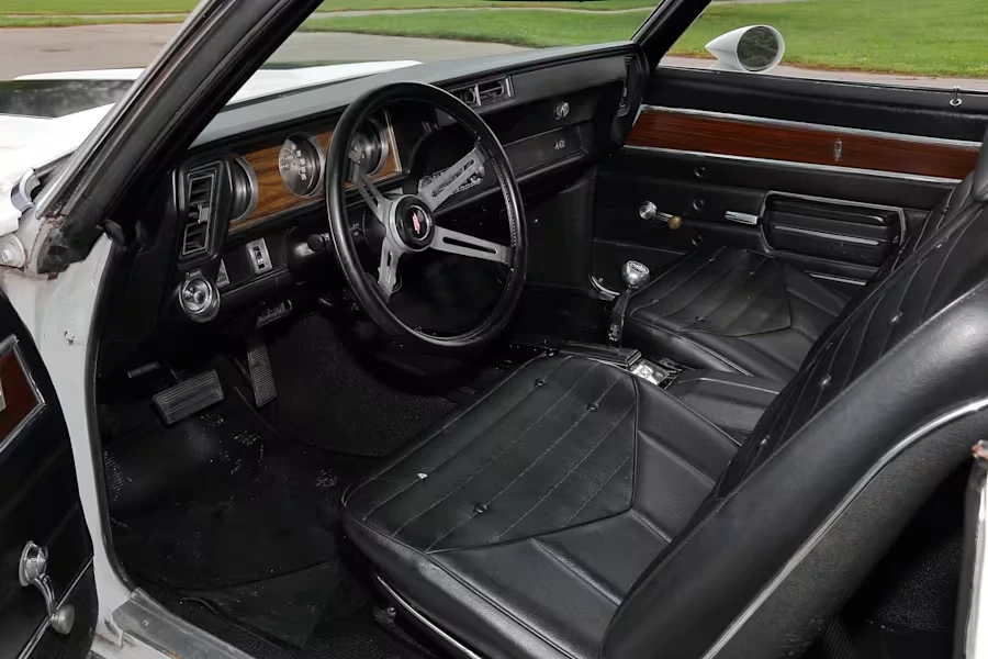 1970 Oldsmobile Cutlass 3rd Gen - Image 15 of 26