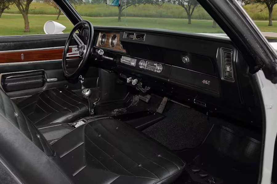 1970 Oldsmobile Cutlass 3rd Gen - Image 13 of 26