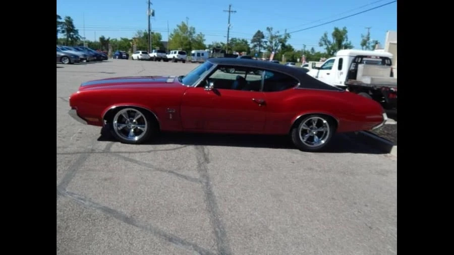 1970 Oldsmobile Cutlass 3rd Gen - Image 2 of 16