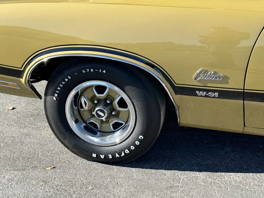 1970 Oldsmobile Cutlass 3rd Gen - Image 6 of 14