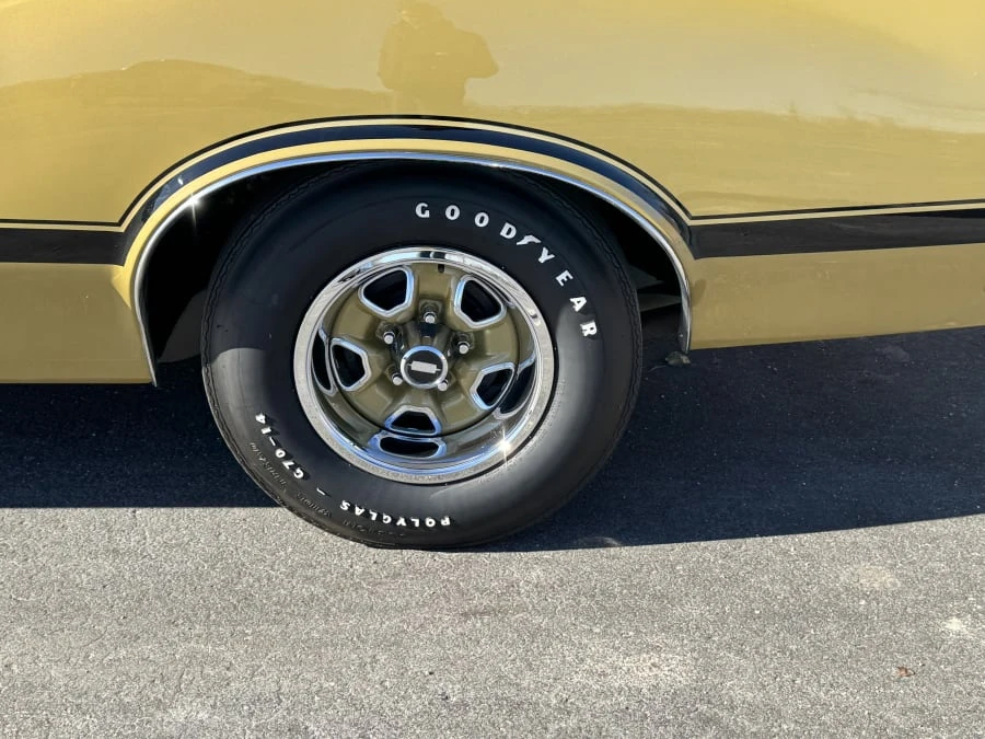 1970 Oldsmobile Cutlass 3rd Gen - Image 5 of 14