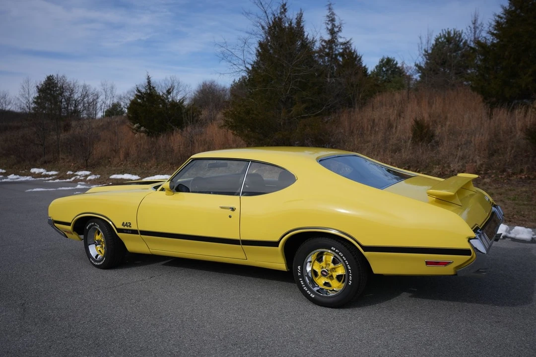 1970 Oldsmobile Cutlass 3rd Gen - Image 7 of 21