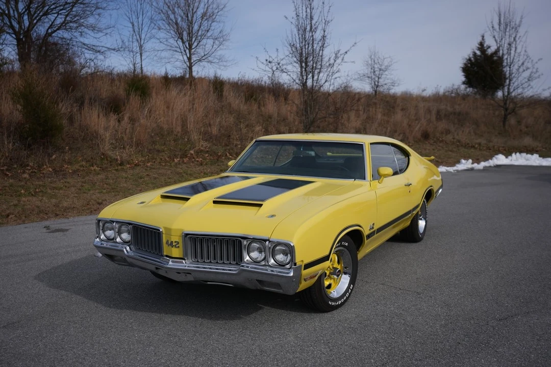 1970 Oldsmobile Cutlass 3rd Gen - Image 2 of 21