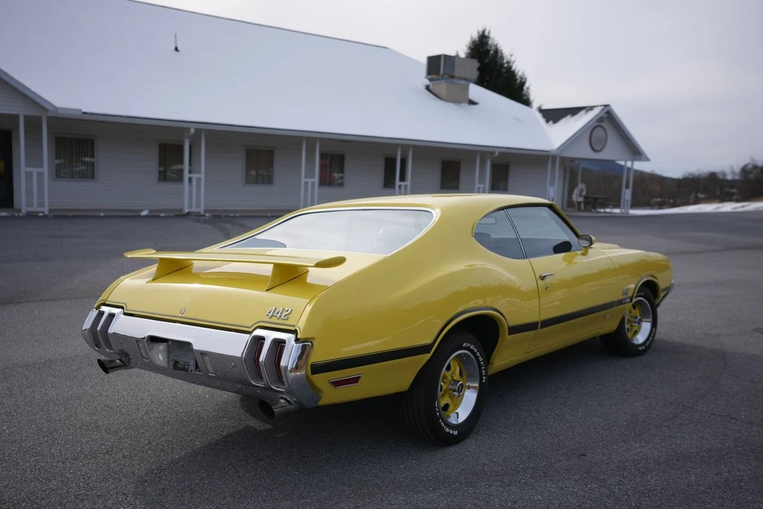 1970 Oldsmobile Cutlass 3rd Gen - Image 11 of 21