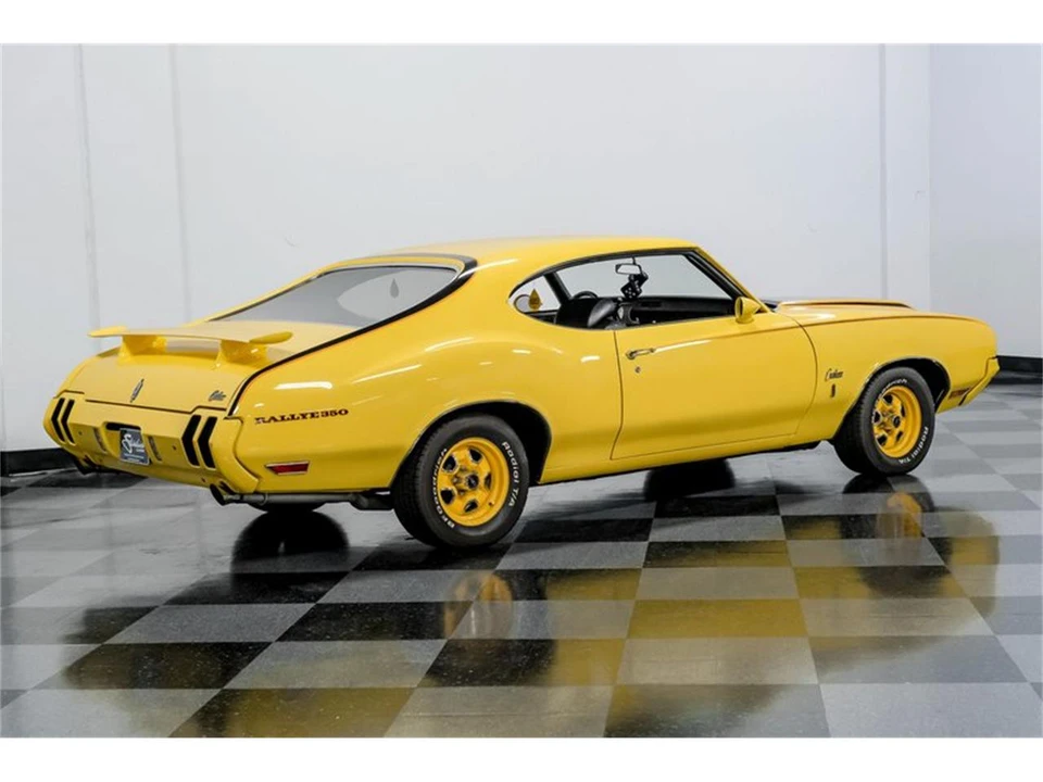 1970 Oldsmobile Cutlass 3rd Gen - Image 12 of 31