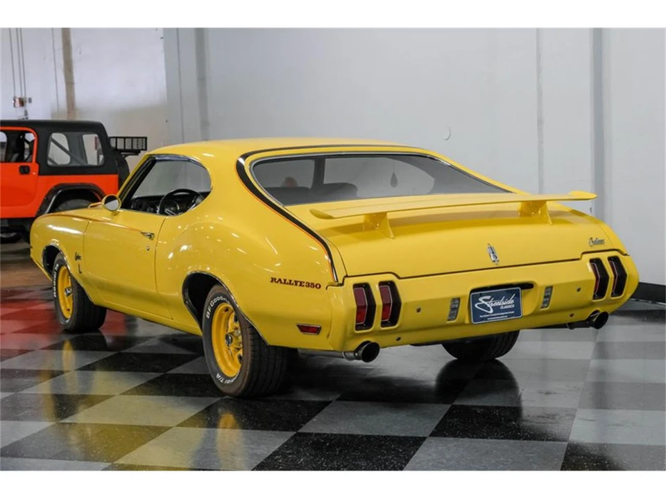 1970 Oldsmobile Cutlass 3rd Gen - Image 9 of 31