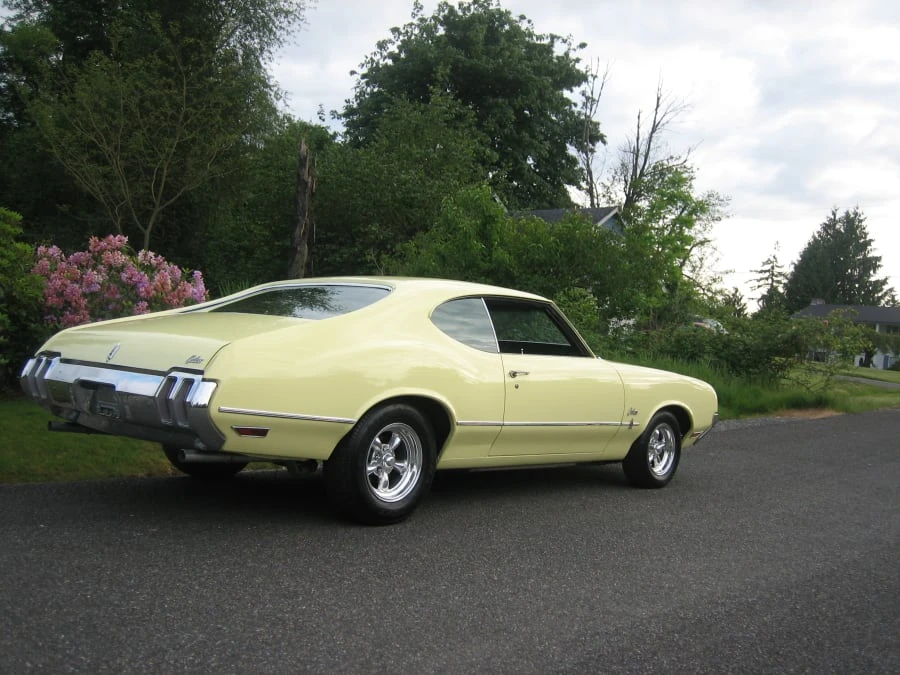 1970 Oldsmobile Cutlass 3rd Gen - Image 2 of 4