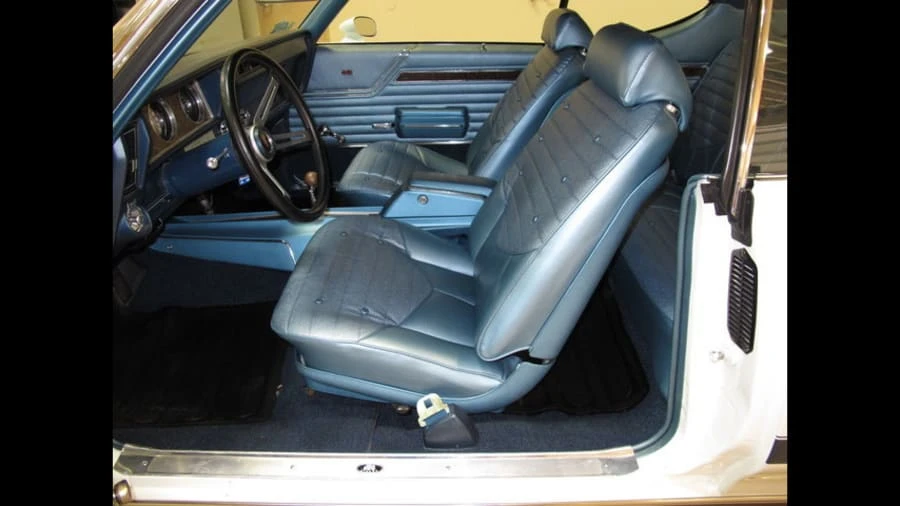 1970 Oldsmobile Cutlass 3rd Gen - Image 3 of 9