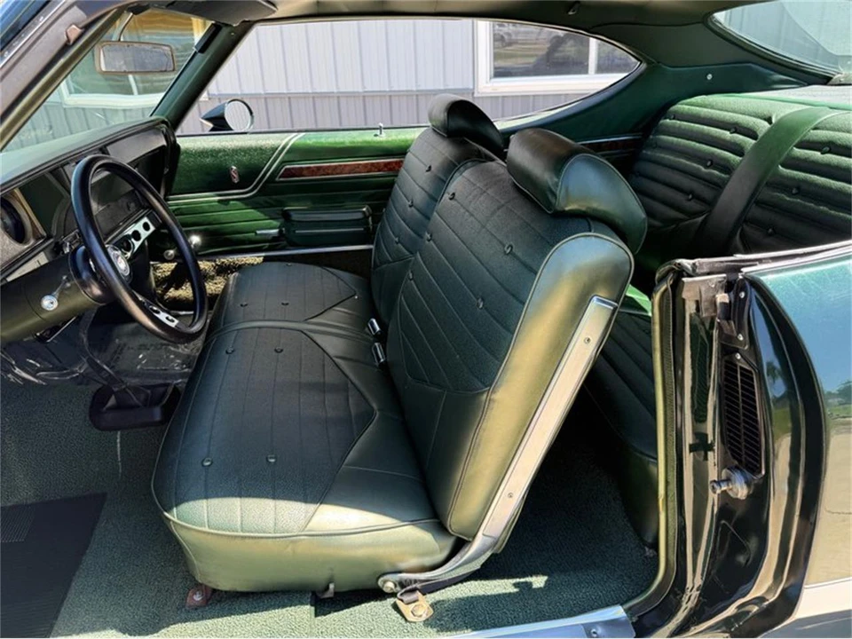1970 Oldsmobile Cutlass 3rd Gen - Image 13 of 31