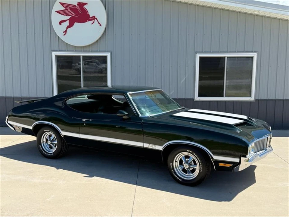 1970 Oldsmobile Cutlass 3rd Gen - Image 19 of 31