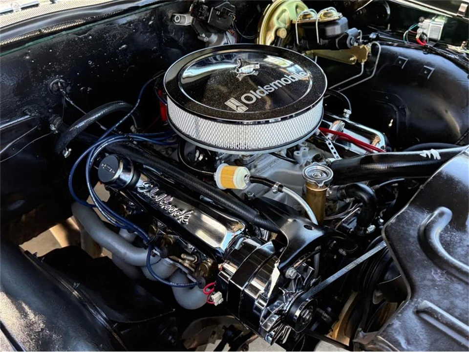 1970 Oldsmobile Cutlass 3rd Gen - Image 10 of 31
