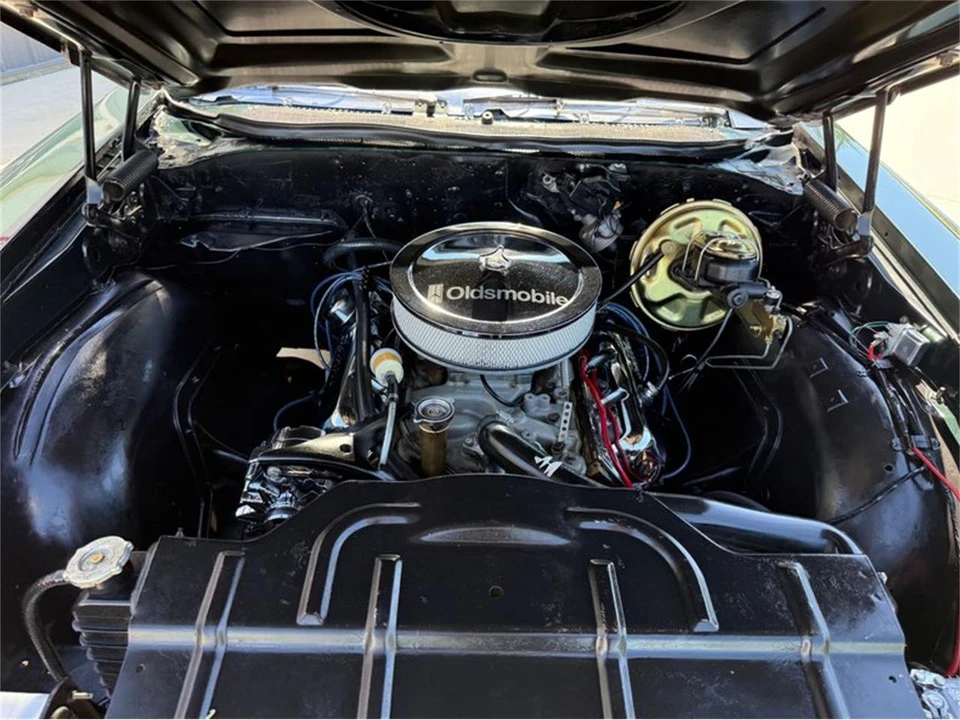 1970 Oldsmobile Cutlass 3rd Gen - Image 18 of 31