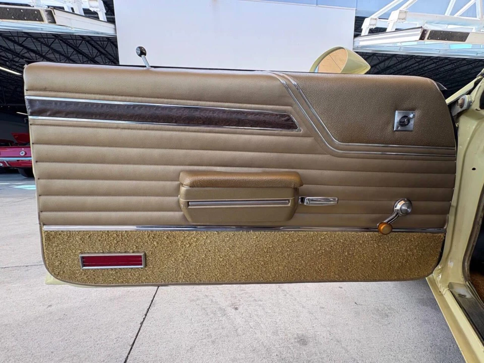 1970 Oldsmobile Cutlass 3rd Gen - Image 23 of 31