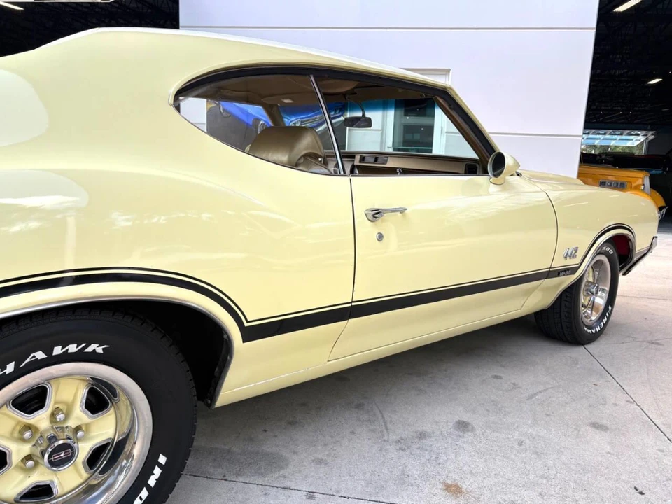 1970 Oldsmobile Cutlass 3rd Gen - Image 17 of 31