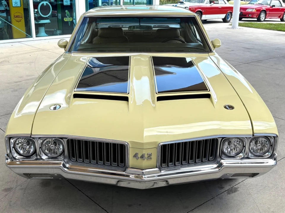 1970 Oldsmobile Cutlass 3rd Gen - Image 3 of 31