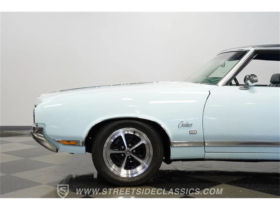 1970 Oldsmobile Cutlass 3rd Gen - Image 22 of 31