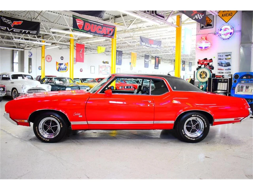 1970 Oldsmobile Cutlass 3rd Gen - Image 18 of 31
