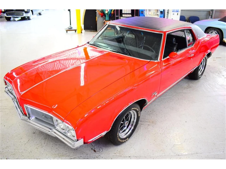 1970 Oldsmobile Cutlass 3rd Gen - Image 24 of 31
