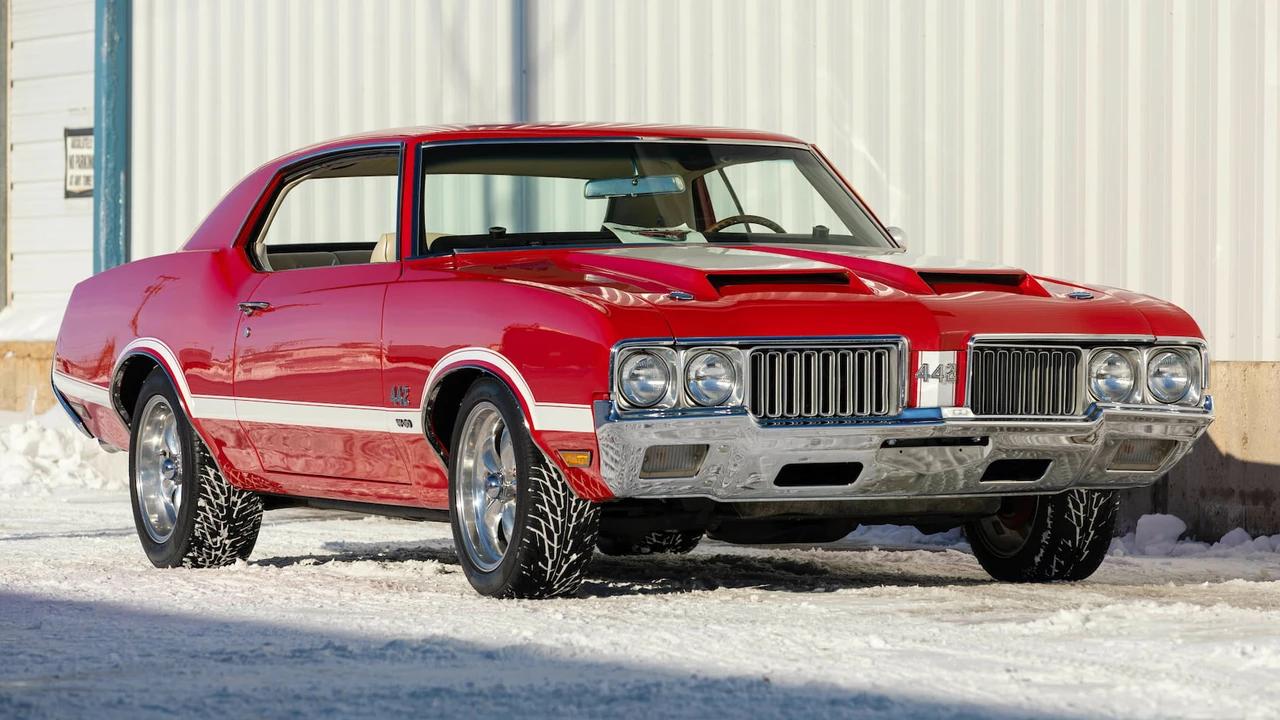 1970 Oldsmobile Cutlass 3rd Gen - Image 12 of 31